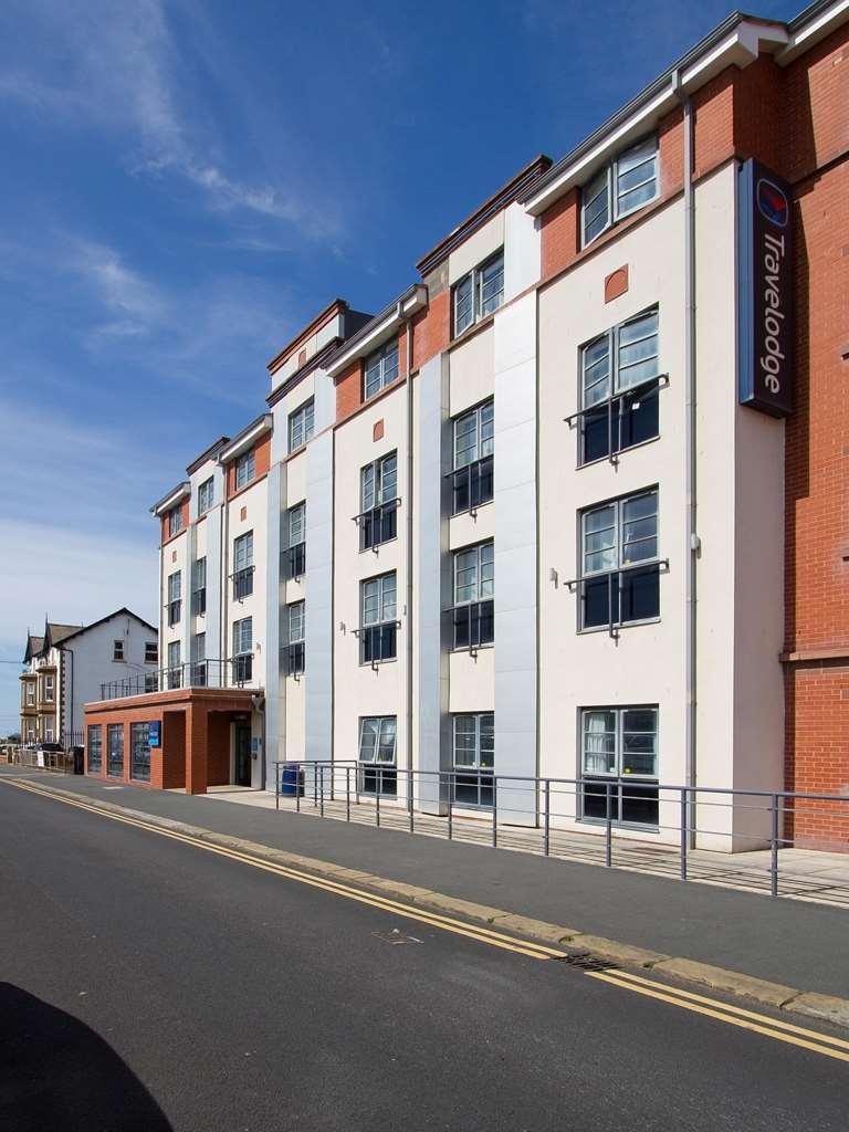 Travelodge Blackpool South Promenade Exterior photo